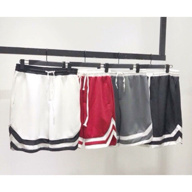 HÌNH THẬT QUẦN SHORT 2 LINE Unisex Ulzzang - Quần Short Double V - Short V - Short 2V 5theway