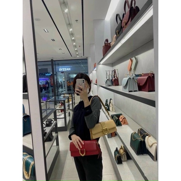 TÚI CNK KẸP NÁCH