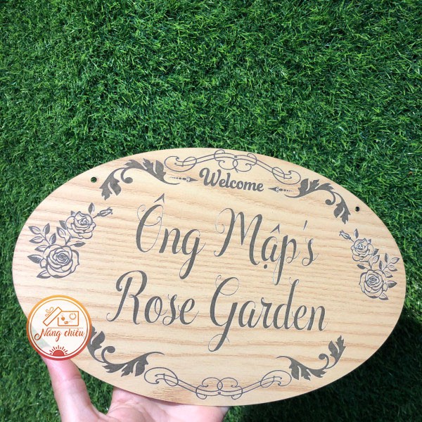Bảng hiệu gỗ khắc tên vườn hoa theo yêu cầu - Bảng gỗ thiết kế khung hình elip xinh xắn