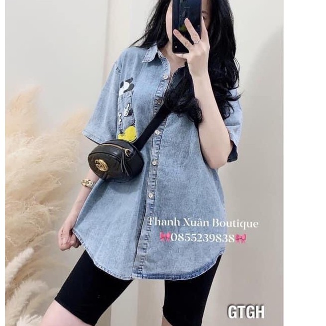 Áo sơ mi jean một túi in hình mickey form rộng tay ngắn!
