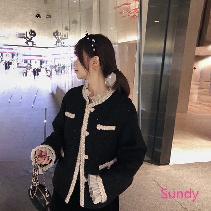 Áo Khoác Tay Dài Cổ Tròn Phối Ren Kiểu Pháp Thời Trang Mùa Đông Cho Nữ