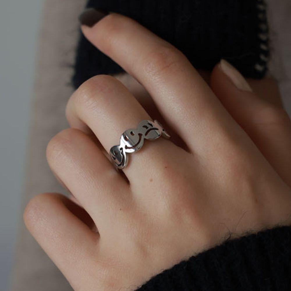 Nhẫn Thép Titan Mặt Cười Hình Học Thời Trang Đường Phố Cho Nam Nữ