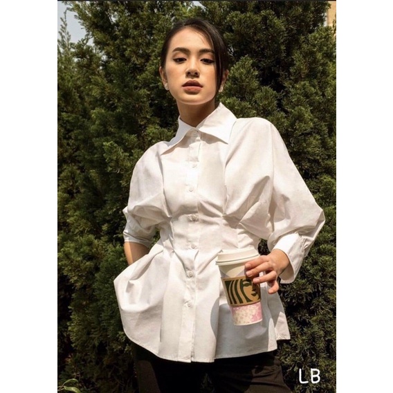 ÁO SƠ MI CHIẾC LY XOÈ TAY BỒNG CỰC XINH SMCL33