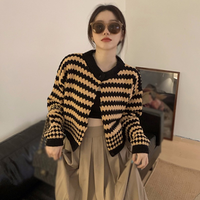 Áo khoác Cardigan dệt kim tay dài thiết kế dáng rộng thoải mái