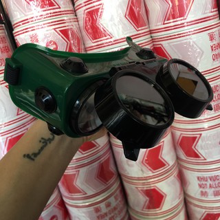 KÍNH HÀN LẬT GỌNG 2 TRÒNG MẮT TRÒN