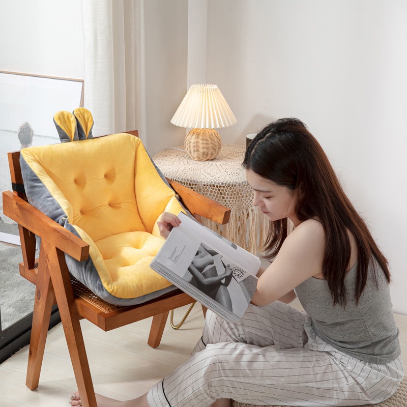 Đệm lót ghế ngồi văn phòng thiết kế dày dặn dễ thương