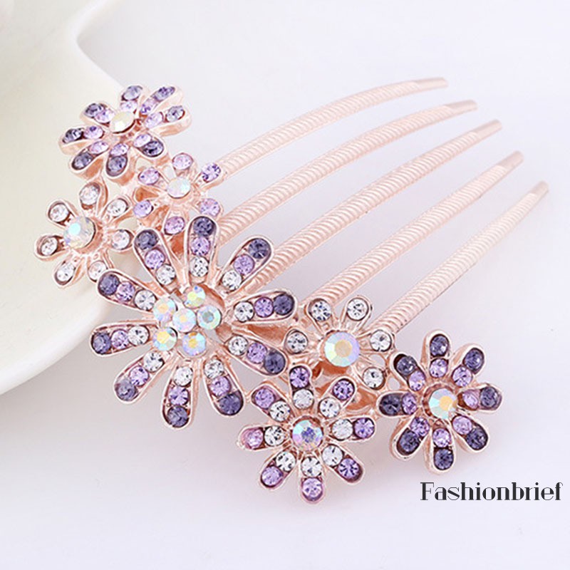 Lược cài tóc họa tiết hoa đính ngọc trai và kim cương nhân tạo thanh lịch cho cô dâu