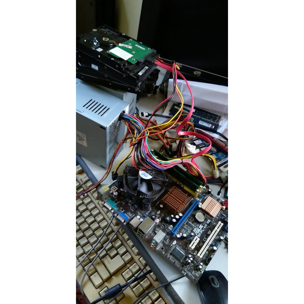 Combo main, ram, chip, ổ, nguồn giá 750k