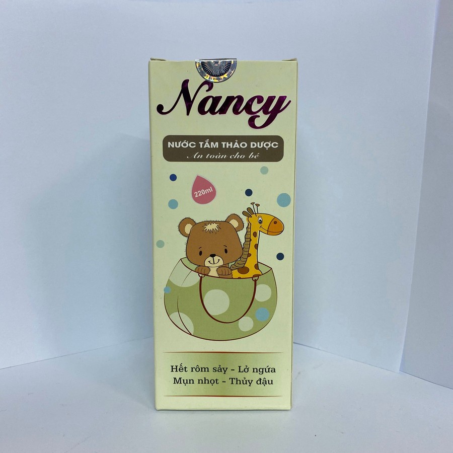 Nước tắm thảo dược Nancy - dành cho em bé (Lọ 220ml)