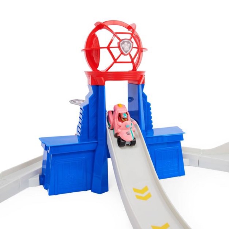 Bộ mô hình Paw Patrol cứu hộ trong the Movie Total City Rescue với tháp, toà thị chính và chó cưu hộ