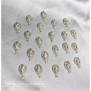 Đá hình gắn móng tay - phụ kiện nail