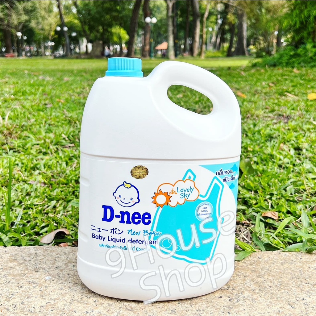 (Nội Địa Thái) 01 Can Nước Giặt Quần Áo Cho Bé D-Nee 3 Lít Thái Lan