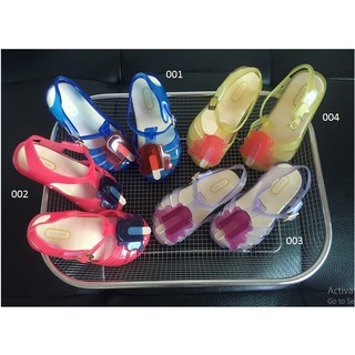 Sandal nhựa trẻ em