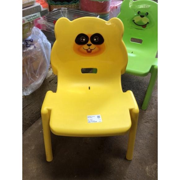 Ghế dựa trẻ em hình gấu nhựa đúc ghế học bài ghế tựa lưng con nít