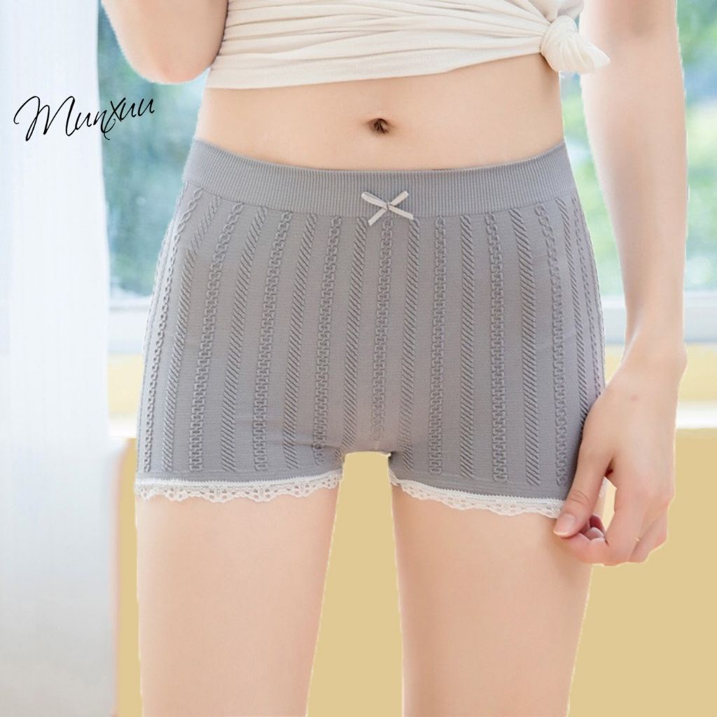 Quần mặc váy bảo hộ chất Cotton phối ren mềm mại co dãn - MUNXUU QV01