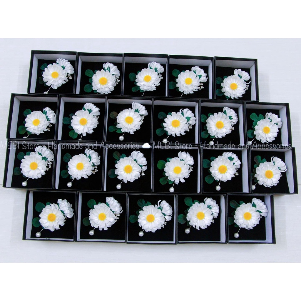 (Ảnh thật-NOBOX) Hoa cài áo mẫu cúc họa mi 1 nụ, nhụy vàng