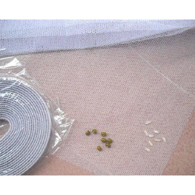Lưới dán cửa sổ chống muỗi size 130 x 150 cm kèm cuộn băng dính lưới 2 mặt