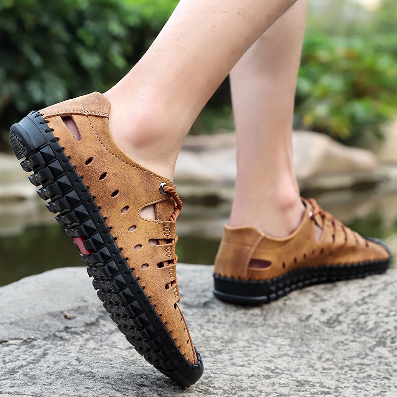 Giày Sandal Da Bò Đục Lỗ Thoáng Khí Phong Cách Thể Thao Thời Trang Mùa Hè Cho Nam