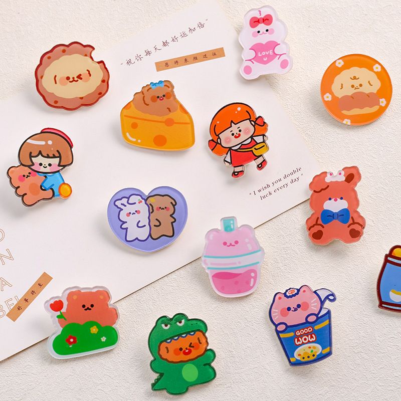 Huy hiệu, pin cài áo, ba lô, túi sách hoạt hình dễ thương