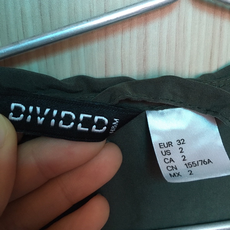 Áo parka kaki 1 lớp HM used