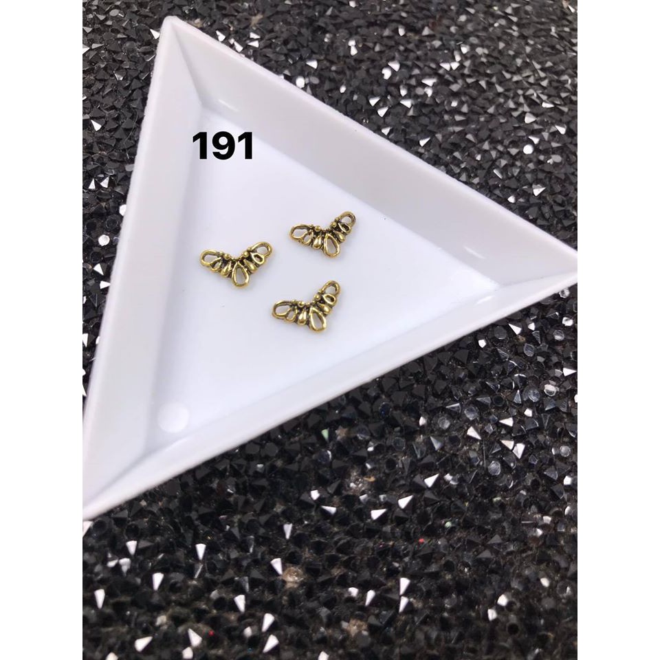 Phụ kiện Chamr đính móng số 191 ( Gói 10 chamr )