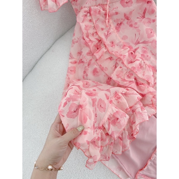 ĐẦM MIDI HOA XẺ ĐÙI LỆCH TÀ XÉO