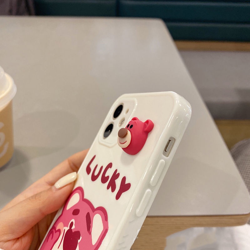 Ốp Điện Thoại Hình Gấu Và Dâu Tây Xinh Xắn Cho iPhone 11 / 12pro / xsmax / xr / 13 / 6 / 7 / 8