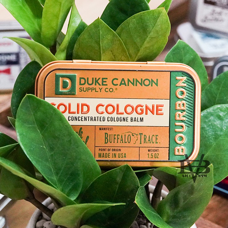 Nước hoa khô Duke Cannon Bourbon Oak Barrel 1.5 oz 100% USA