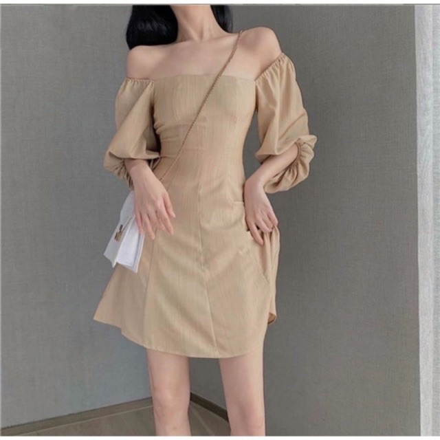 Váy cổ vuông tay bồng hàng cao cấp