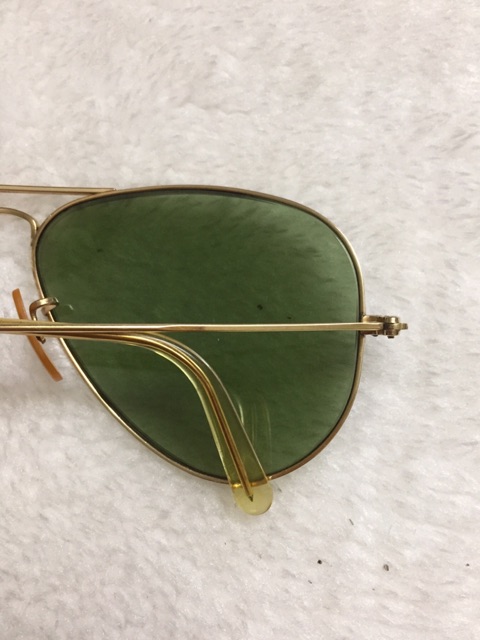 Kính cổ rayban