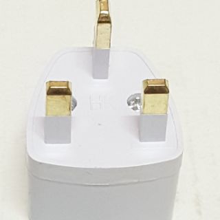 Phích cắm 3 chân ra 3 lổ...