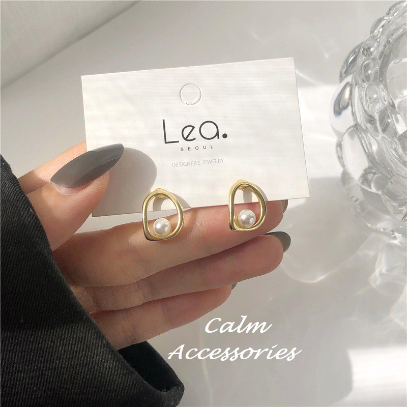 (HÀNG CHUẨN) Khuyên tai nữ Calm Accessories_Khuyên tai ngọc lưới đơn giản nhẹ nhàng nữ tính