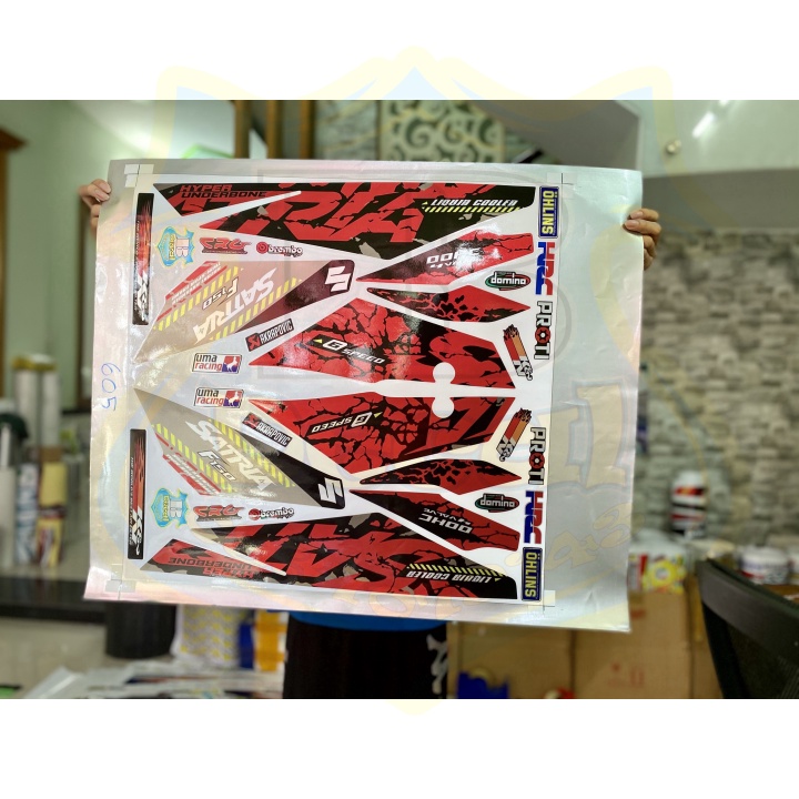 ( Quí khách vui lòng mang ra tiệm cho thợ dán ) Tem satria báo đốm đỏ đen chất liệu CANDY cao cấp