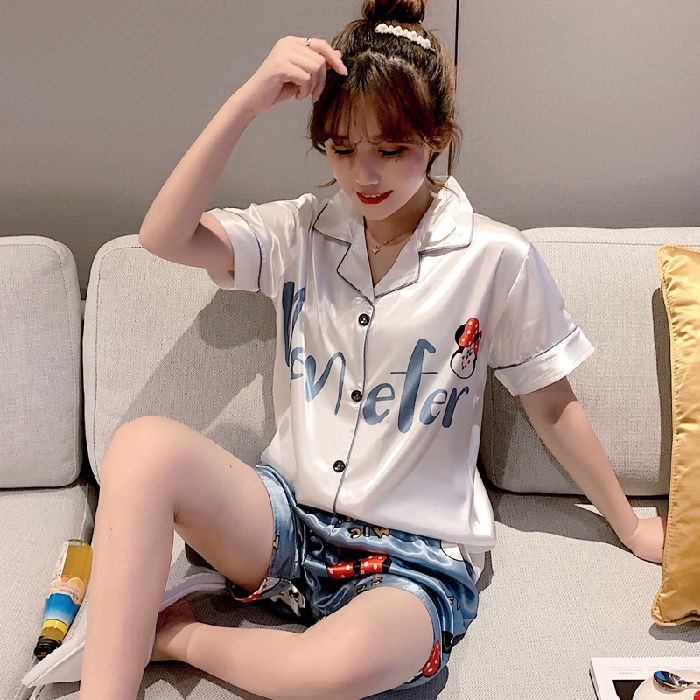 Bộ Đồ Ngủ Ngắn Tay Bằng Lụa Mát In Hình Bạch Tuyết Dễ Thương Dành Cho Nữ | BigBuy360 - bigbuy360.vn