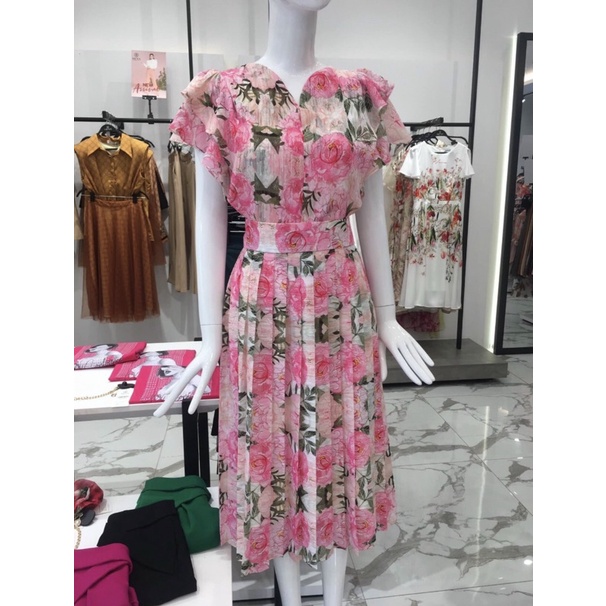NEVA newtag đầm hoa xoè mới nguyên tag M/L