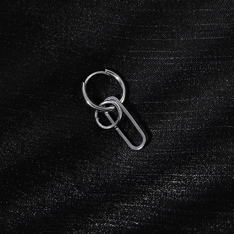 Khuyên tai hình kẹp giấy phong cách hiphop cá tính 19A1612