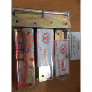 Bản lề cối vàng lắp vào cửa gỗ