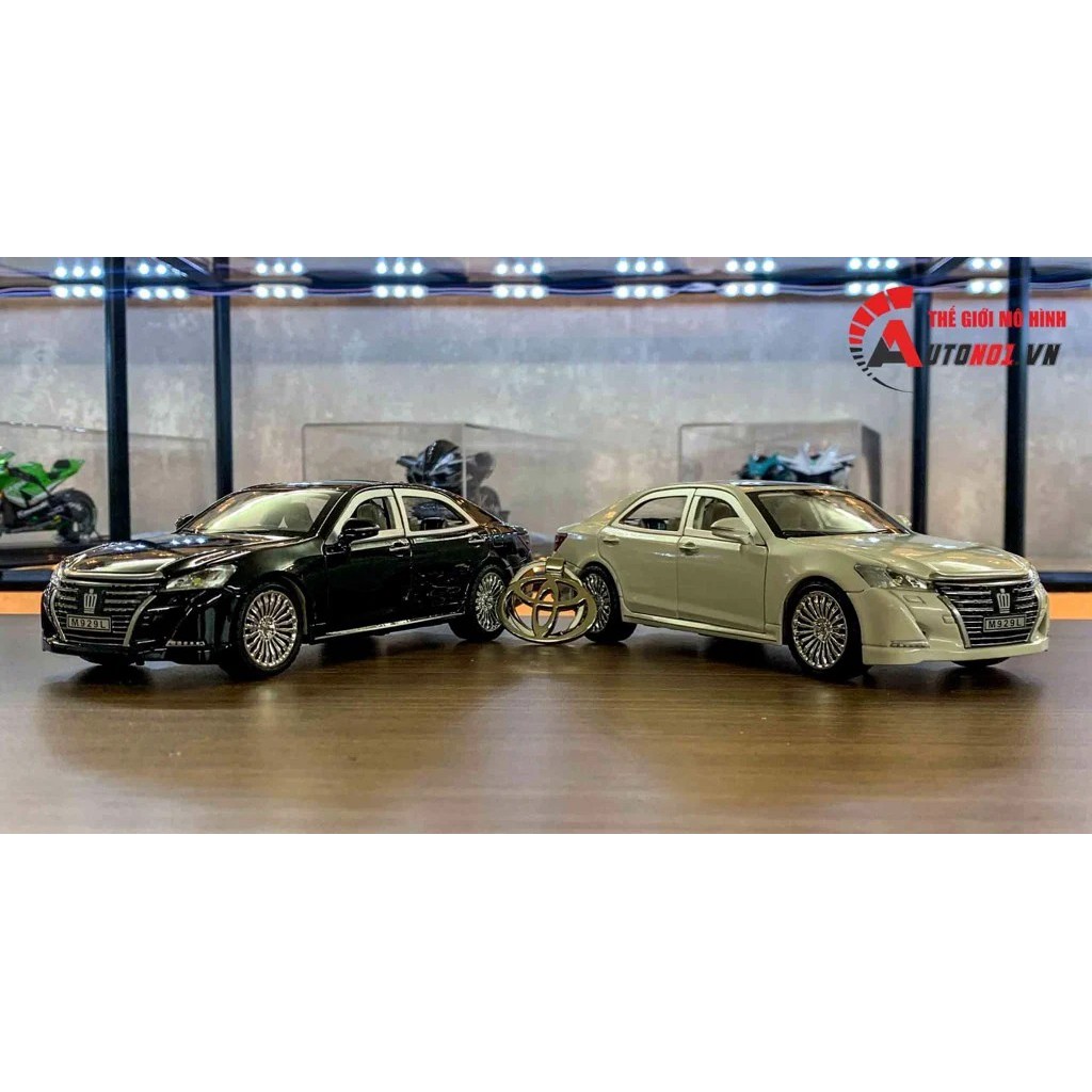 MÔ HÌNH XE TOYOTA CROWN BLACK 1:24 XLG 7404