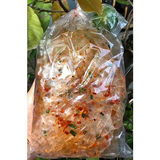 Bánh tráng sợi trộn gà