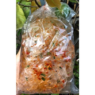Bánh tráng sợi trộn gà