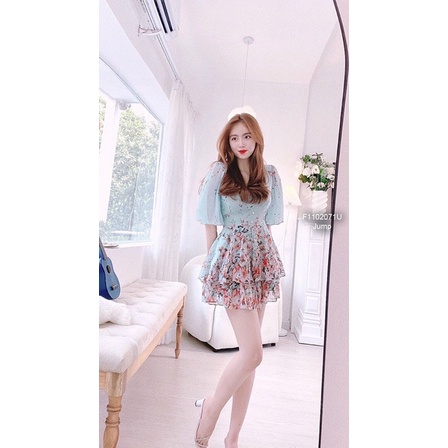 Jump short hoa nhí cổ tim hàng chuẩn sàn j1102