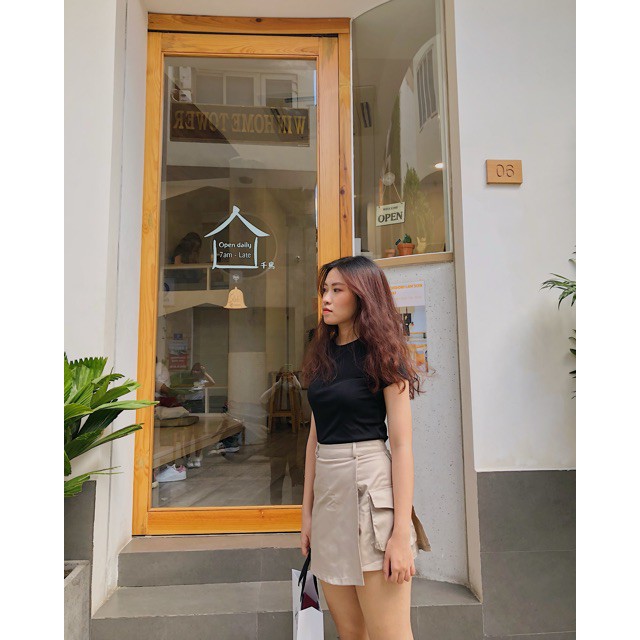 -Hàng nhập khẩu Quần váy túi hộp màu kem (hình shop chụp điện thoại) Liên hệ mua hàng  084.209.1989 | BigBuy360 - bigbuy360.vn