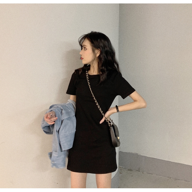 Đầm ngắn dáng ôm màu trơn phong cách Hàn Quốc | BigBuy360 - bigbuy360.vn