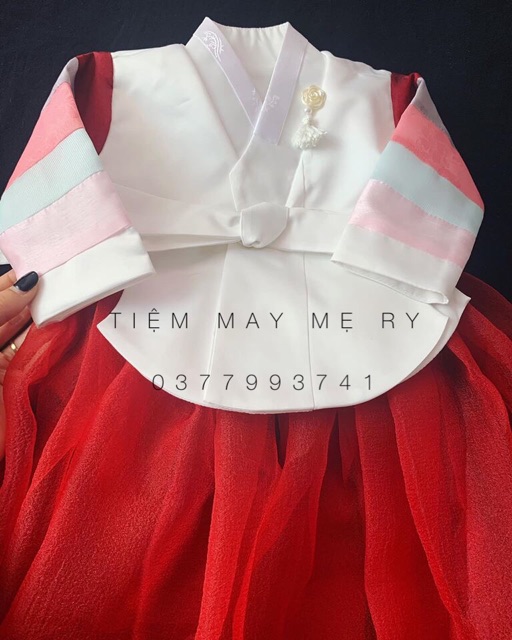 HANBOK ĐỎ CHO BÉ