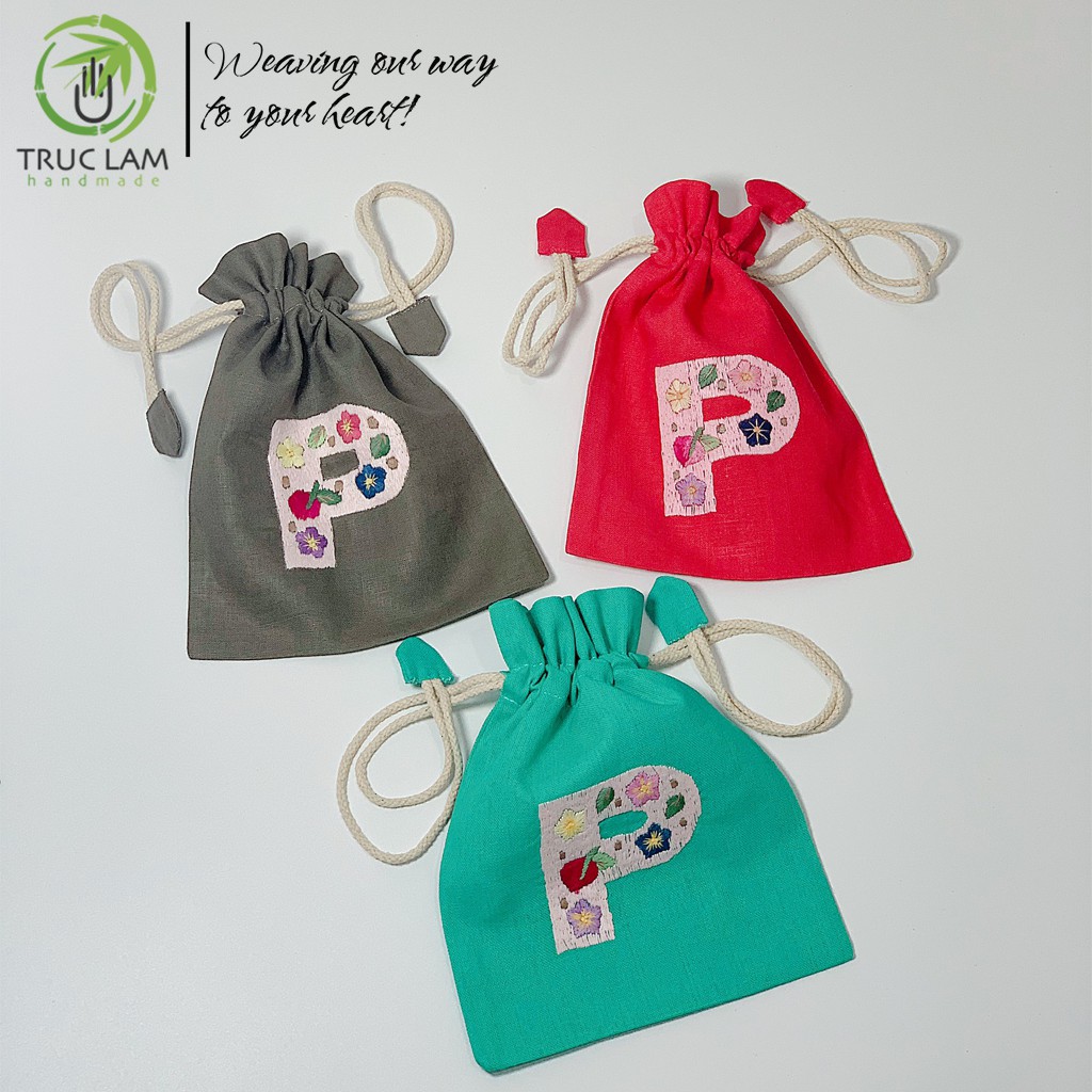 Túi Dây Rút Thêu Tay Họa Tiết Chữ Cái P Phối Hoa Văn Nhiều Màu Sắc - Trúc Lâm Handmade