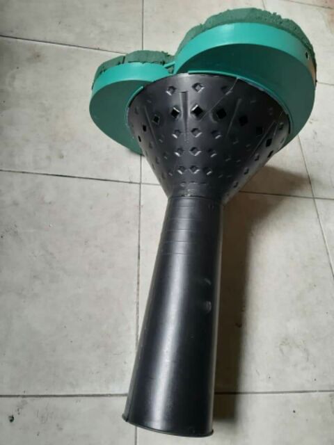 Cốt  Tim đứng + khay bó  hoa hình  trái tim