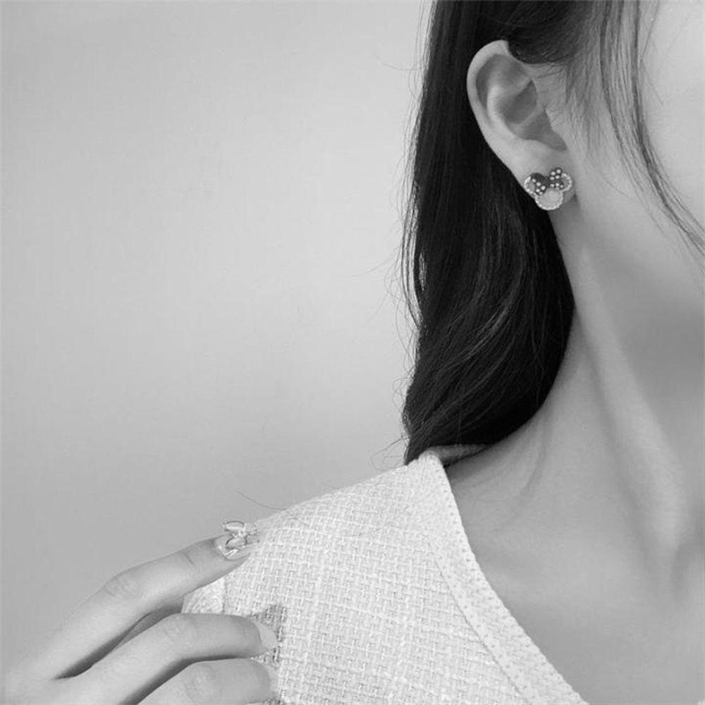 QQMALL Bông Tai Hình Chú Chuột Hoạt Hình Đính Nơ Xinh Xắn Cho Nữ