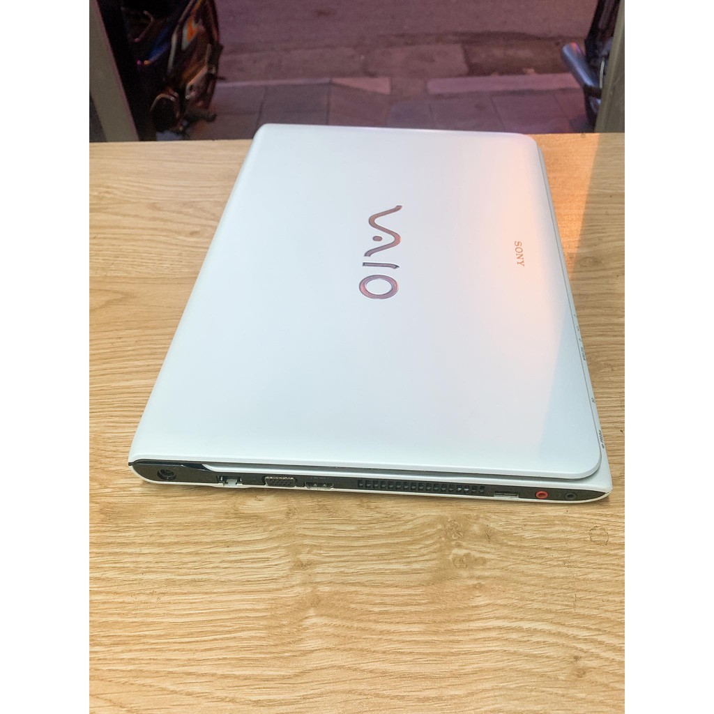 Laptop Sony vaio SVE15 Sang chảnh chíp core i5-3210M/4GB/HDD 500GB HD 4000~2g game mượt. Tặng chuột | BigBuy360 - bigbuy360.vn
