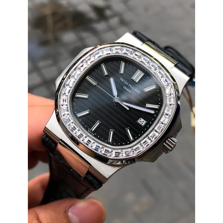 Đồng hồ Nam Ptk máy nhật chạy cơ Automatic vuông vành đá ống size 41-42mm mặt đen vỏ trắng