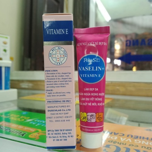 Kem Bôi nẻ Vaseline Rose Tuýp 10g